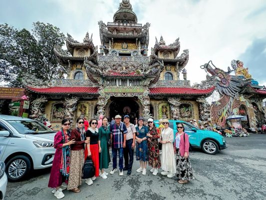 thue xe 16 cho da lat